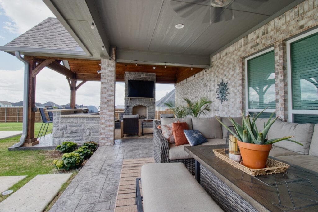outdoor seating and entertainment